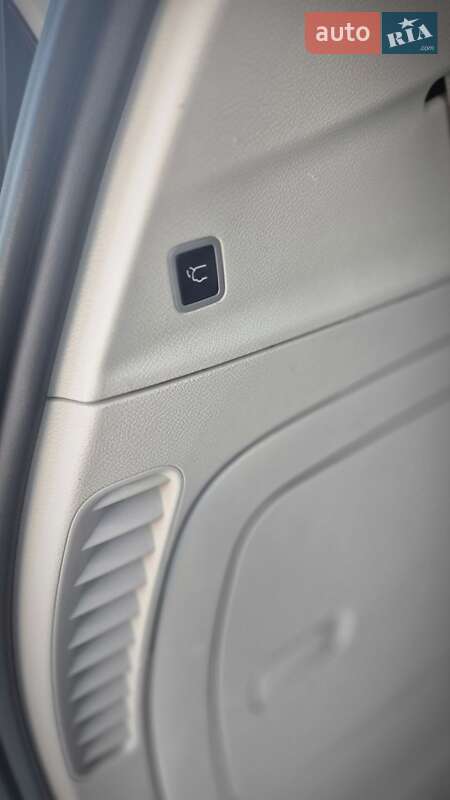 Минивэн Chrysler Pacifica 2020 в Одессе фото 42 Минивэн Chrysler Pacifica 2020 в Одессе