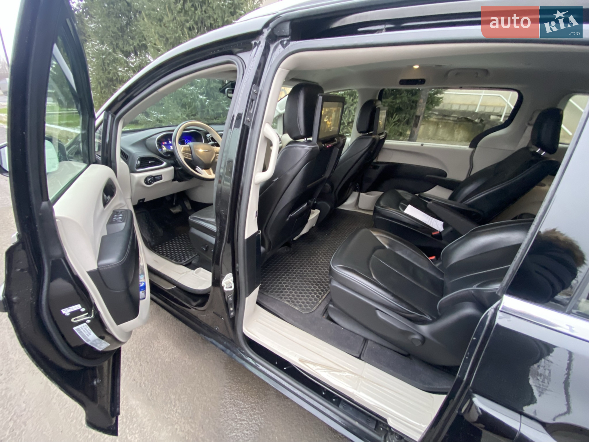 2020 Chrysler Pacifica - мініатюра 43