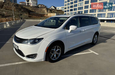 Минивэн Chrysler Pacifica 2019 в Одессе фото 2 Минивэн Chrysler Pacifica 2019 в Одессе