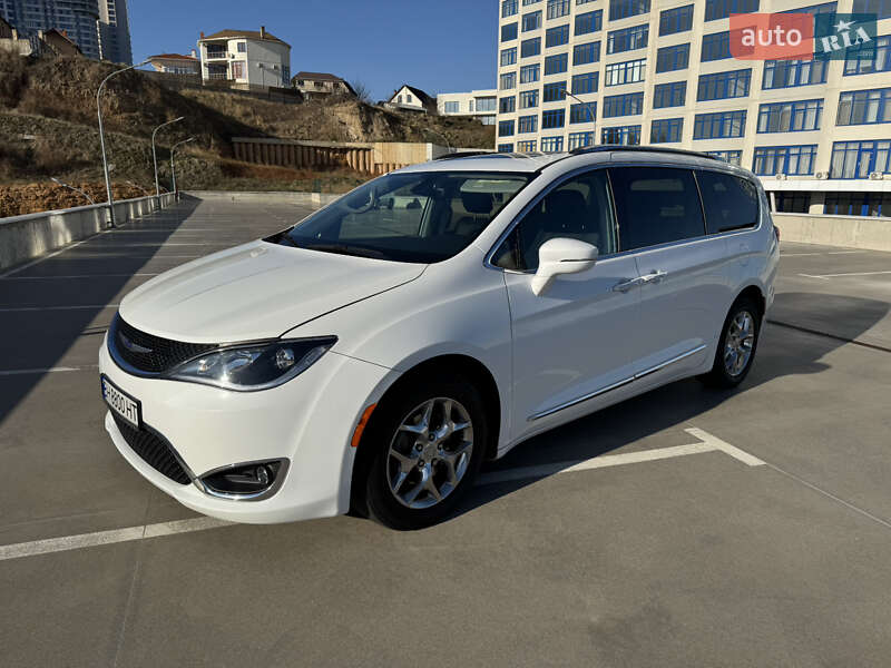 Минивэн Chrysler Pacifica 2019 в Одессе фото 2 Минивэн Chrysler Pacifica 2019 в Одессе