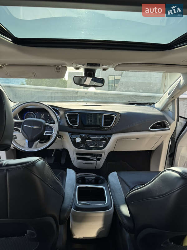 Минивэн Chrysler Pacifica 2019 в Одессе фото 17 Минивэн Chrysler Pacifica 2019 в Одессе