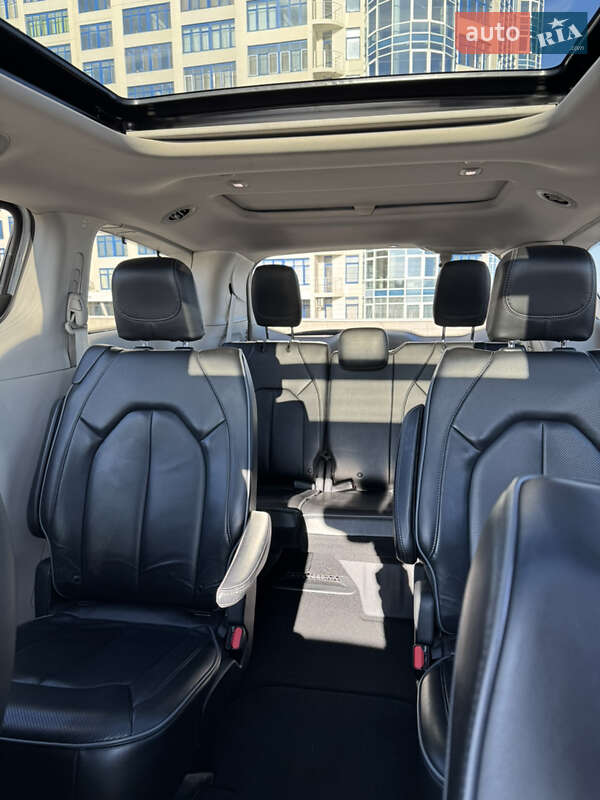 Минивэн Chrysler Pacifica 2019 в Одессе фото 18 Минивэн Chrysler Pacifica 2019 в Одессе
