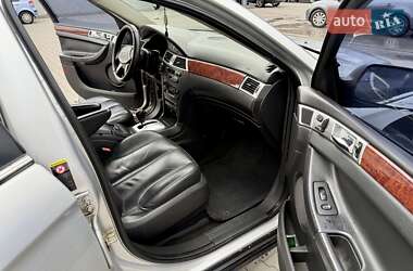 Внедорожник / Кроссовер Chrysler Pacifica 2004 в 