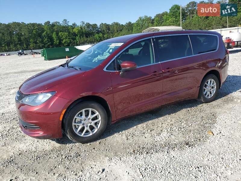 Минивэн Chrysler Pacifica 2018 в Львове