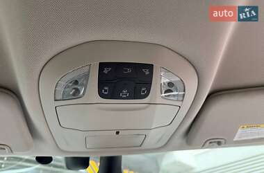 Минивэн Chrysler Pacifica 2017 в 