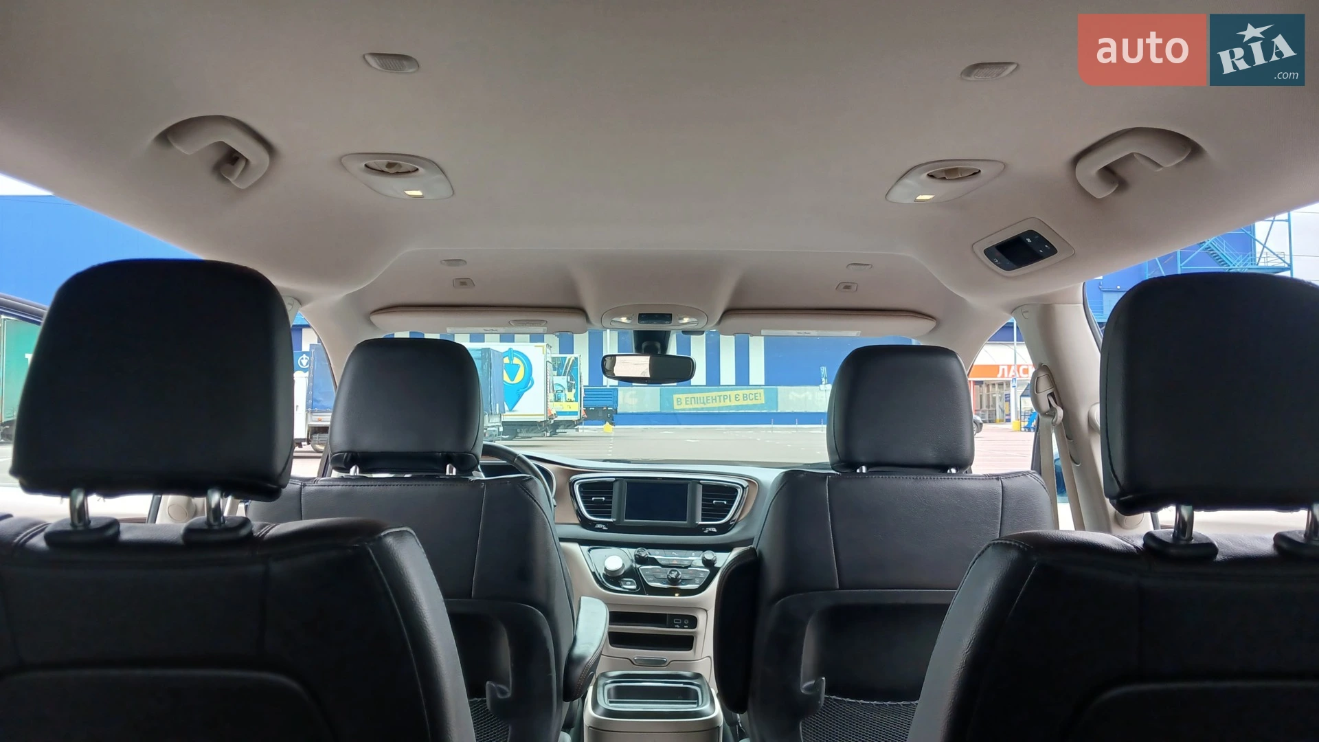 2018 Chrysler Pacifica - мініатюра 31