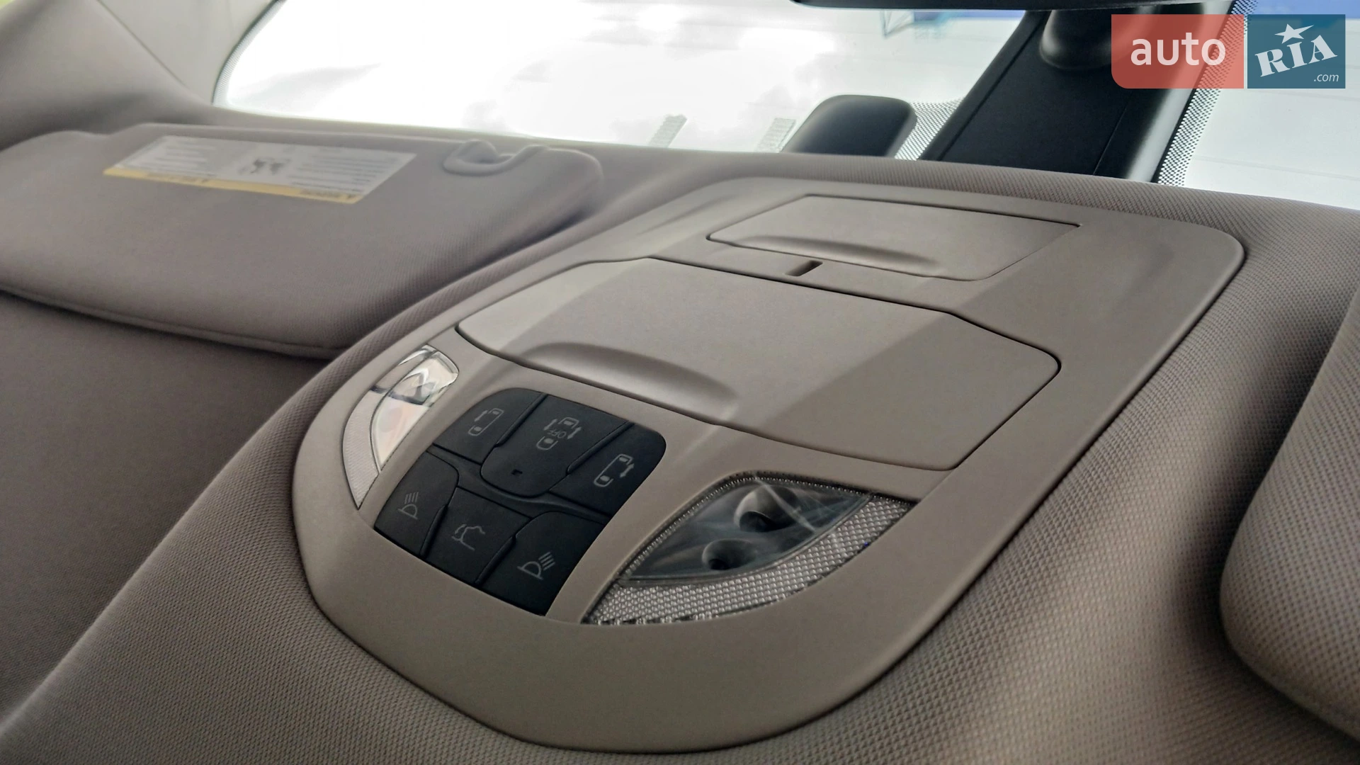 2018 Chrysler Pacifica - мініатюра 76