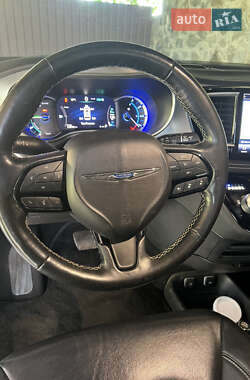 Мінівен Chrysler Pacifica 2021 в Хмельницькому
