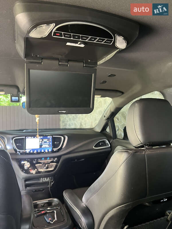 Минивэн Chrysler Pacifica 2021 в Хмельницком