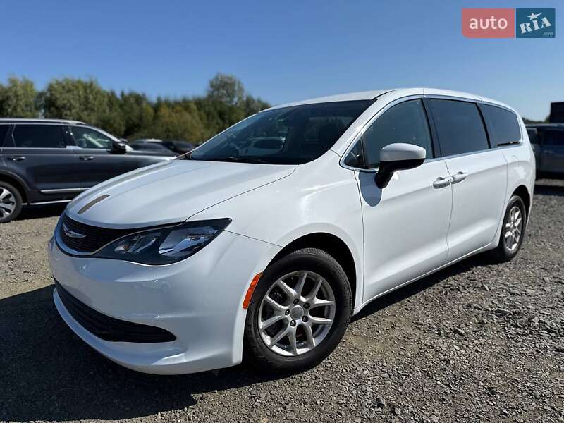 Минивэн Chrysler Pacifica 2017 в Луцке фото 2 Минивэн Chrysler Pacifica 2017 в Луцке