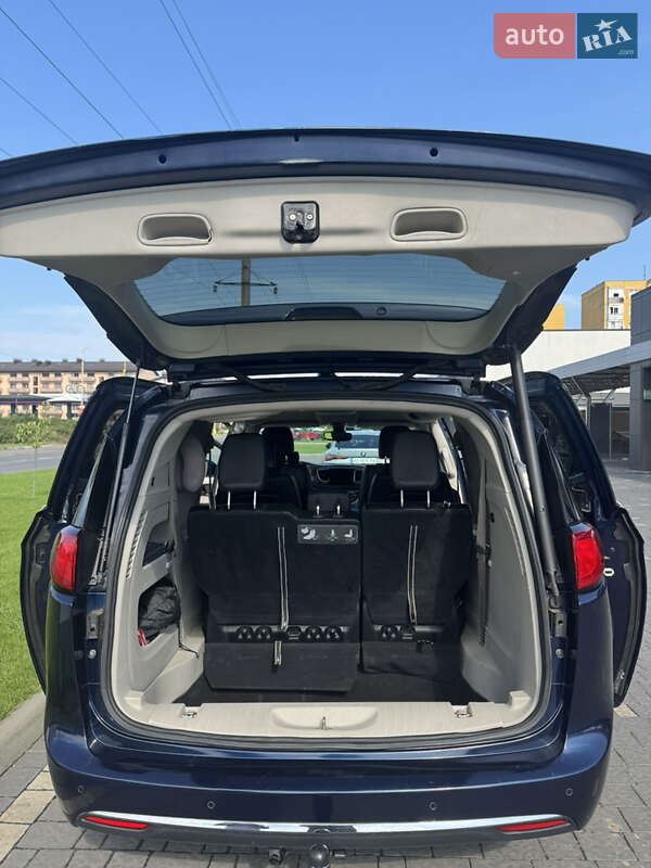 Минивэн Chrysler Pacifica 2017 в Ужгороде фото 7 Минивэн Chrysler Pacifica 2017 в Ужгороде