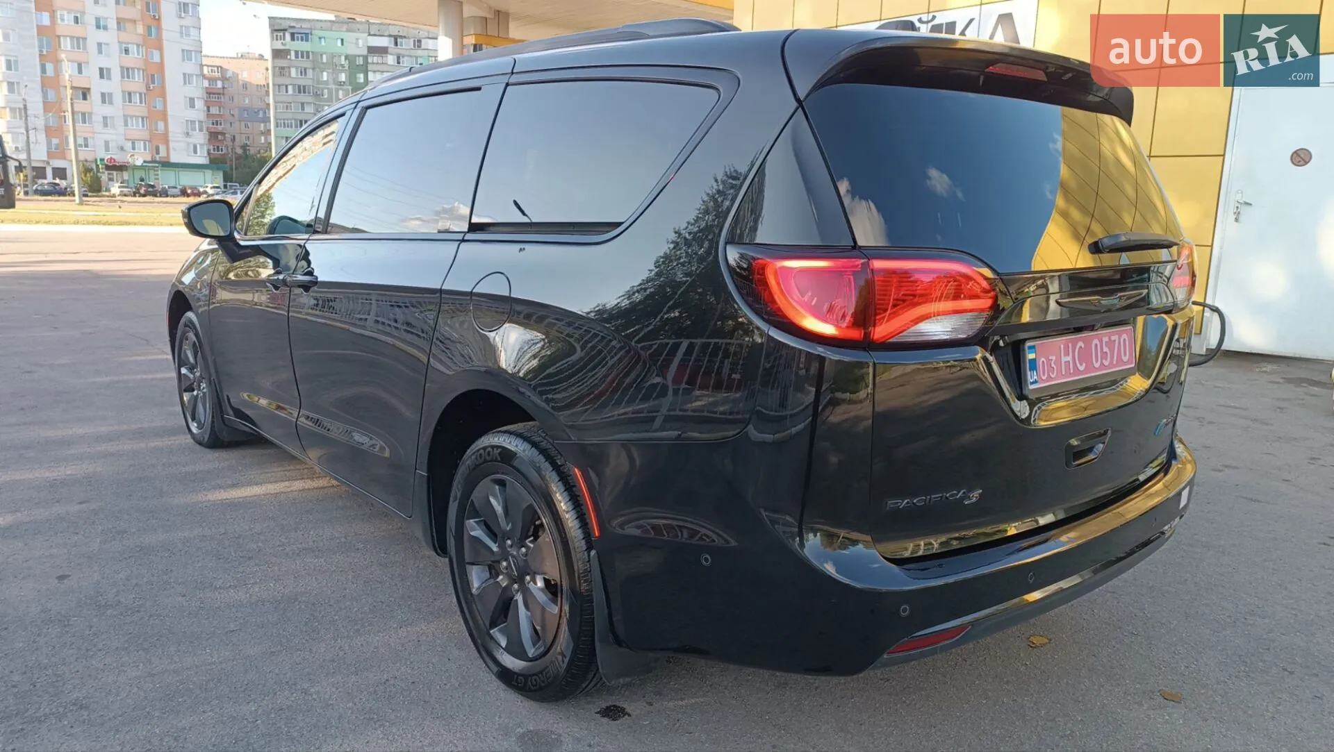2019 Chrysler Pacifica - мініатюра 3