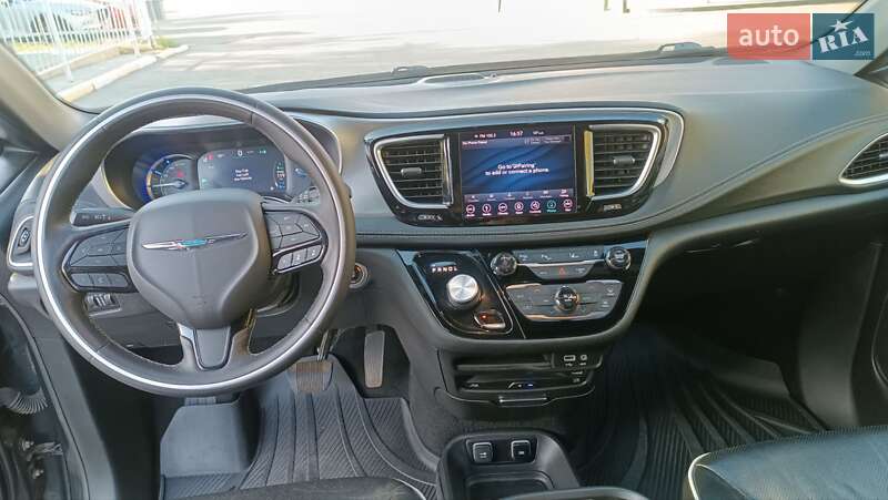 Минивэн Chrysler Pacifica 2019 в Полтаве