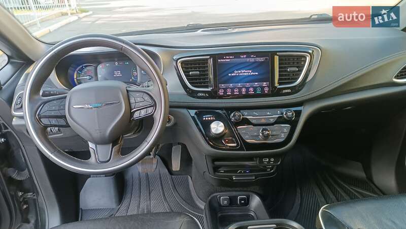 Минивэн Chrysler Pacifica 2019 в Полтаве