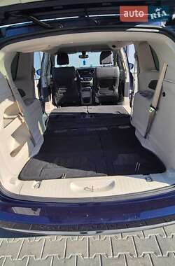 Универсал Chrysler Pacifica 2018 в 