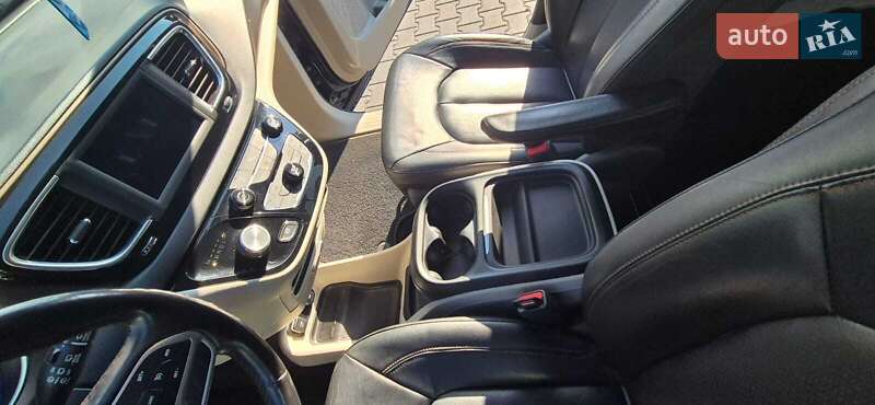 Универсал Chrysler Pacifica 2018 в Нововолынске
