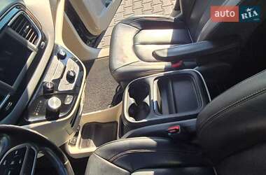 Универсал Chrysler Pacifica 2018 в 