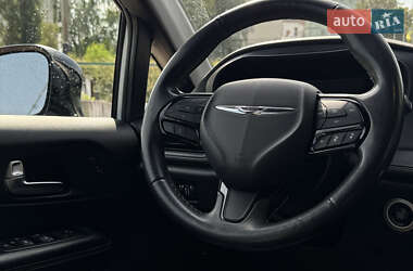 Минивэн Chrysler Pacifica 2020 в 