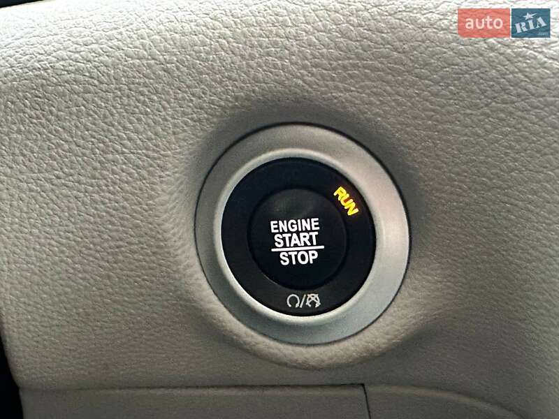 Мінівен Chrysler Pacifica 2017 в Києві фото 28 Мінівен Chrysler Pacifica 2017 в Києві