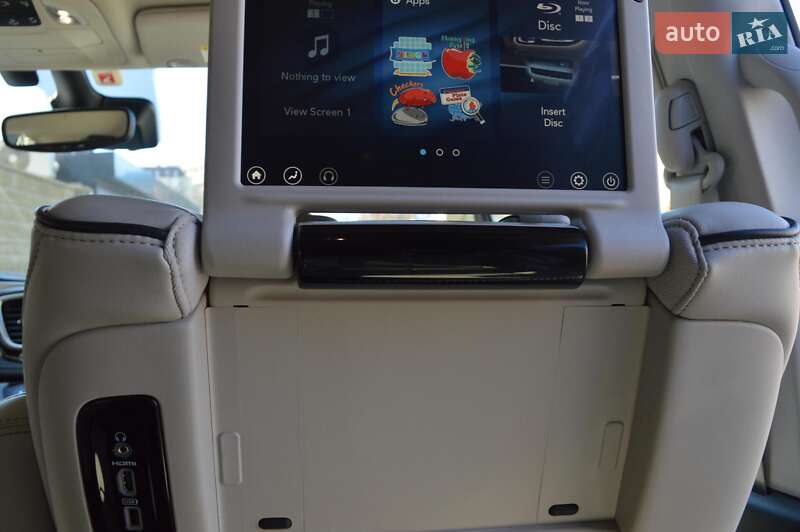 Мінівен Chrysler Pacifica 2019 в Одесі