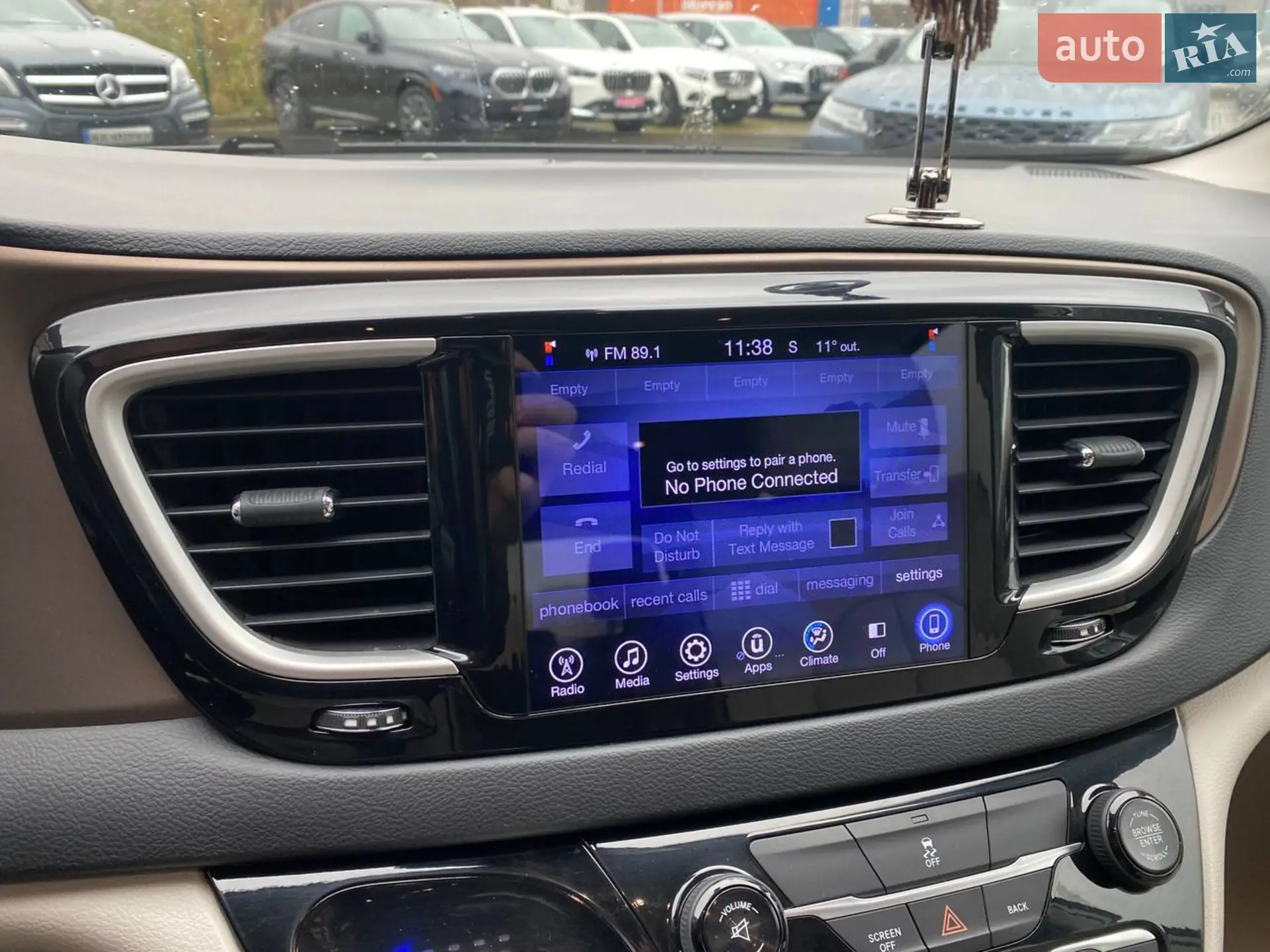 2016 Chrysler Pacifica - мініатюра 16