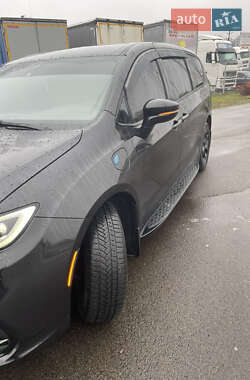 Мінівен Chrysler Pacifica 2023 в Ковелі