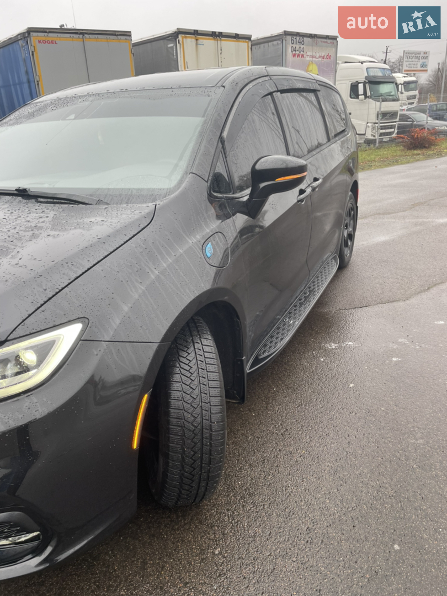 2023 Chrysler Pacifica - мініатюра 3