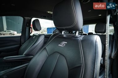 Мінівен Chrysler Pacifica 2021 в Харкові
