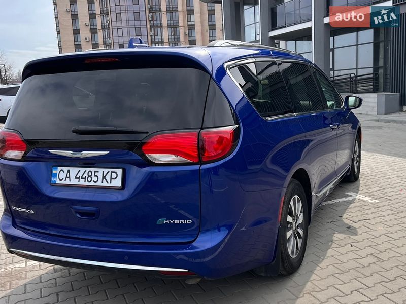 Минивэн Chrysler Pacifica 2020 в Черкассах