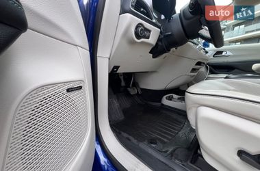 Минивэн Chrysler Pacifica 2020 в Черкассах