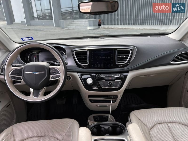 Минивэн Chrysler Pacifica 2020 в Черкассах