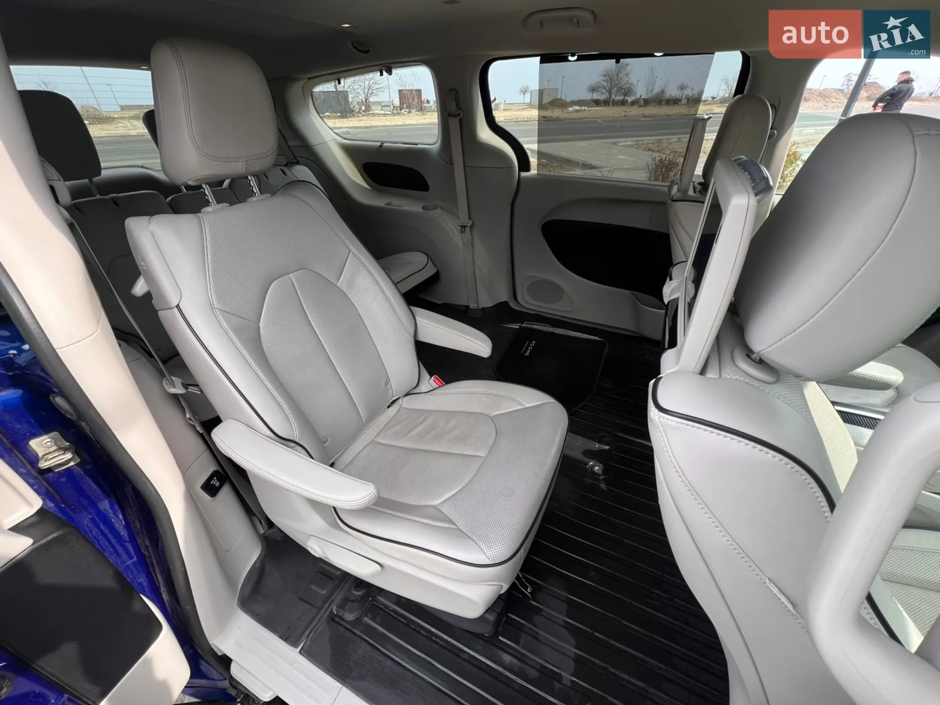 2020 Chrysler Pacifica - мініатюра 32