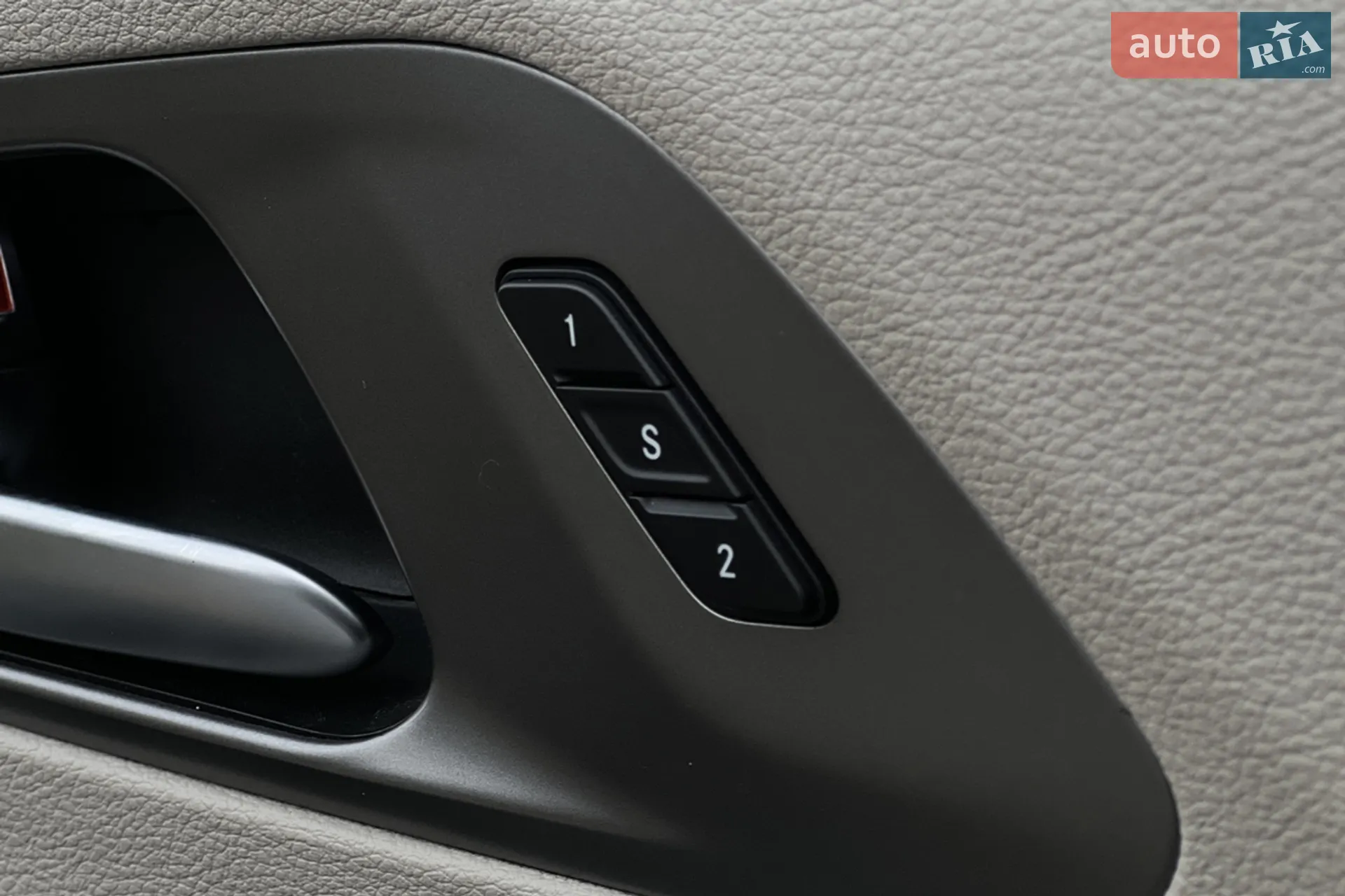 2022 Chrysler Pacifica - мініатюра 17