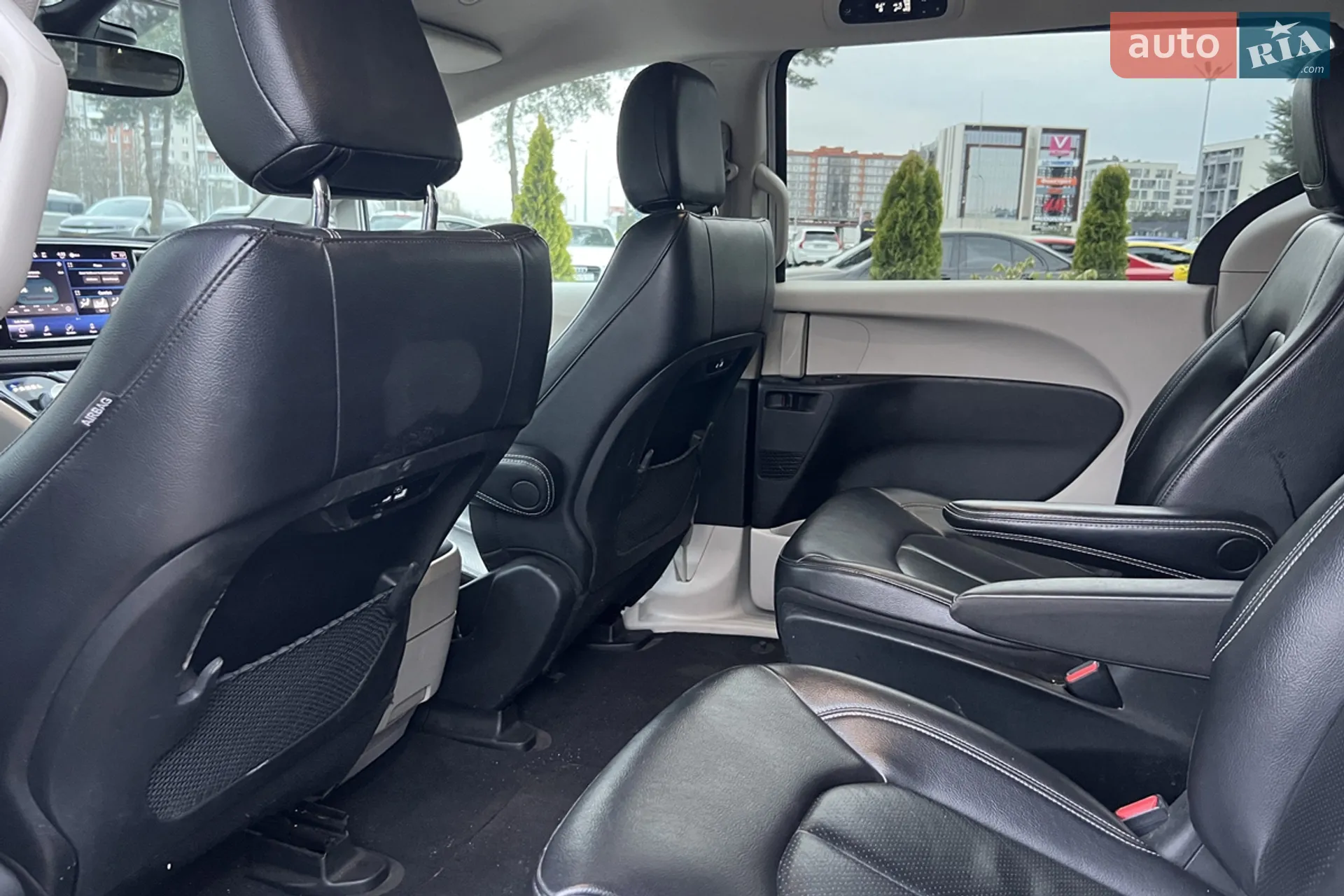2022 Chrysler Pacifica - мініатюра 24