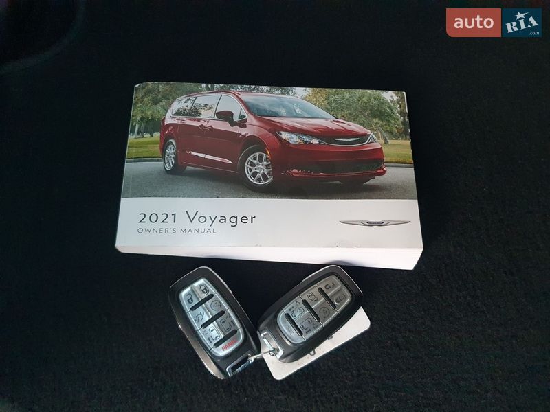 Минивэн Chrysler Pacifica 2020 в Киеве