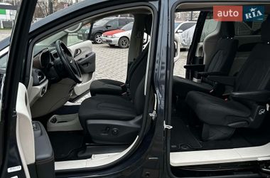 Мінівен Chrysler Pacifica 2019 в Одесі