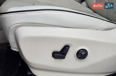 Минивэн Chrysler Pacifica 2017 в Хмельницком