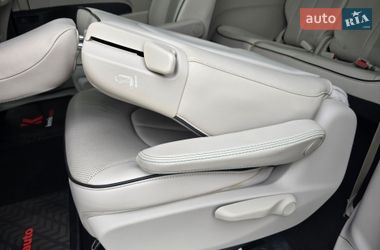 Минивэн Chrysler Pacifica 2017 в Хмельницком