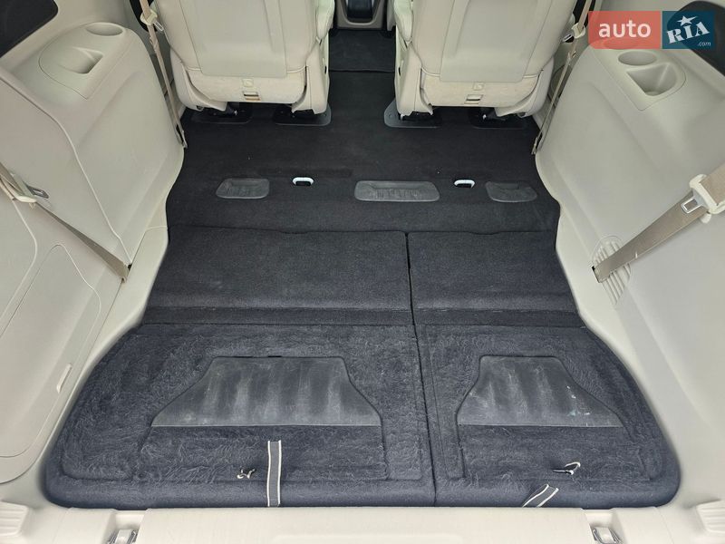 Минивэн Chrysler Pacifica 2017 в Хмельницком