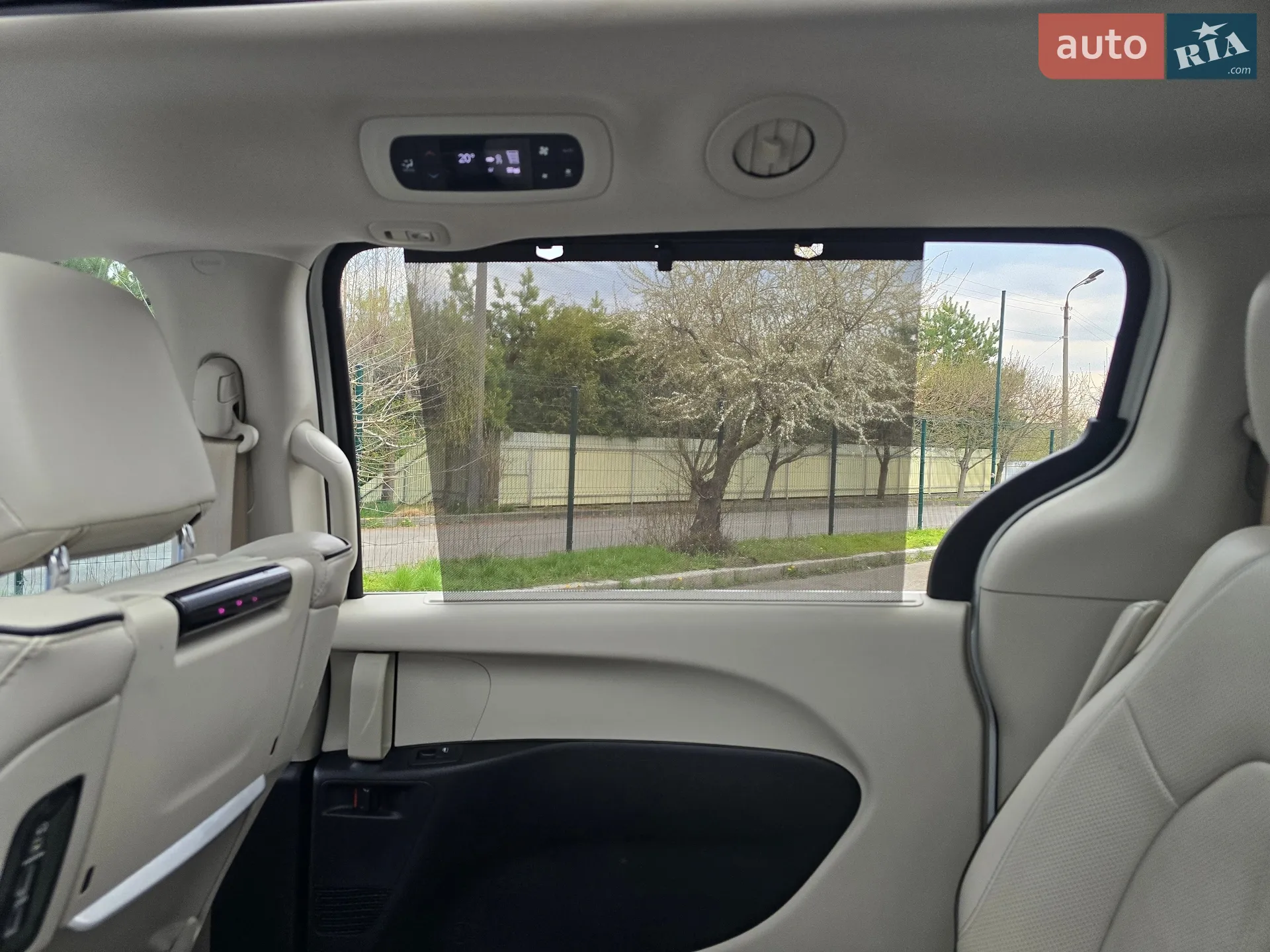 2017 Chrysler Pacifica - мініатюра 98