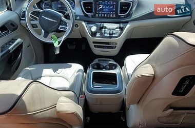 Минивэн Chrysler Pacifica 2020 в Житомире