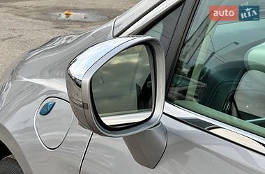 Минивэн Chrysler Pacifica 2017 в Киеве