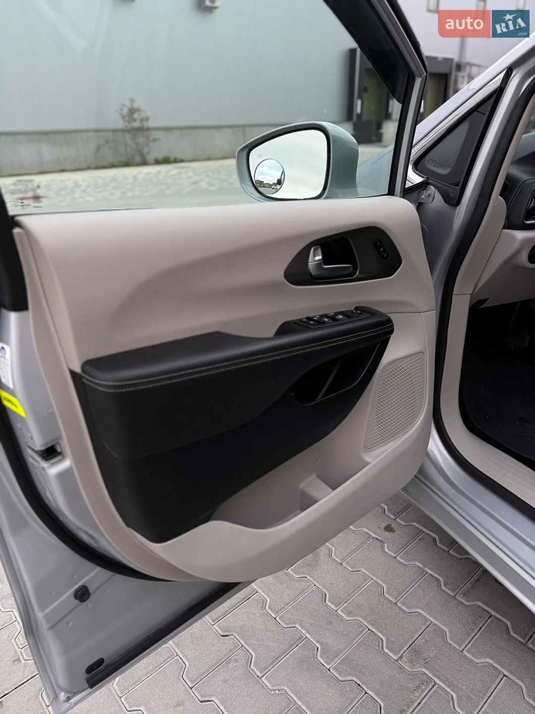 2022 Chrysler Pacifica - мініатюра 14