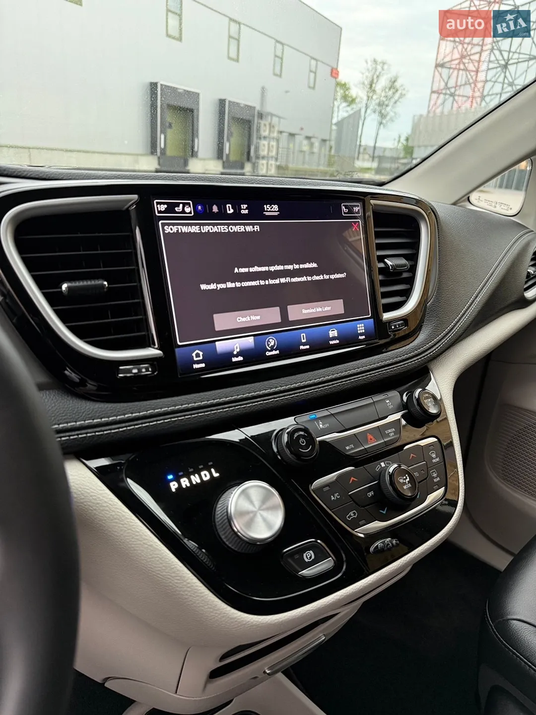 2022 Chrysler Pacifica - мініатюра 19