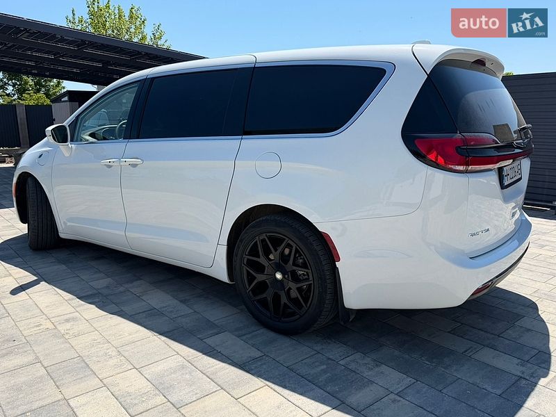 Минивэн Chrysler Pacifica 2022 в Одессе фото 4 Минивэн Chrysler Pacifica 2022 в Одессе