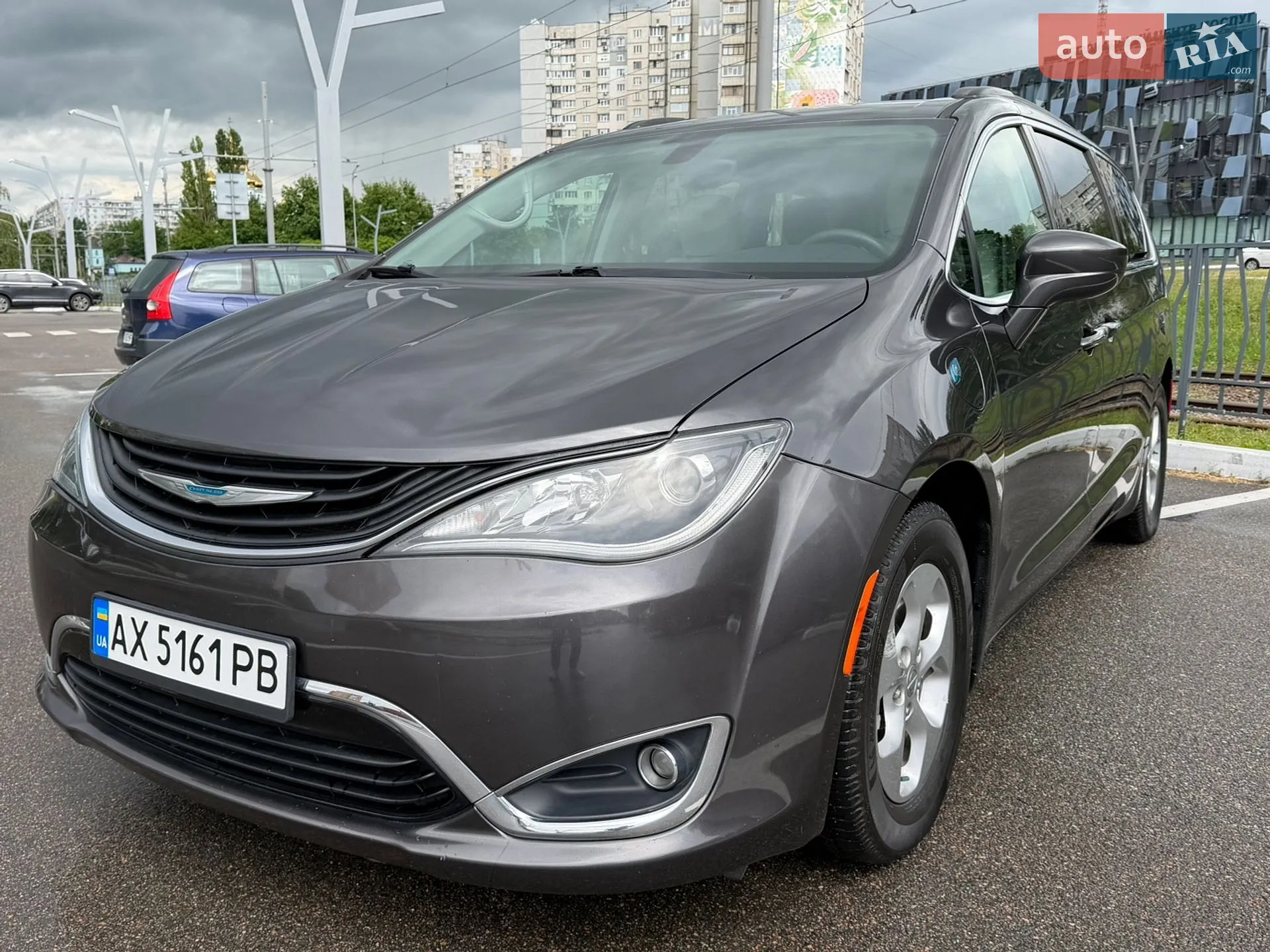 2017 Chrysler Pacifica - мініатюра 2