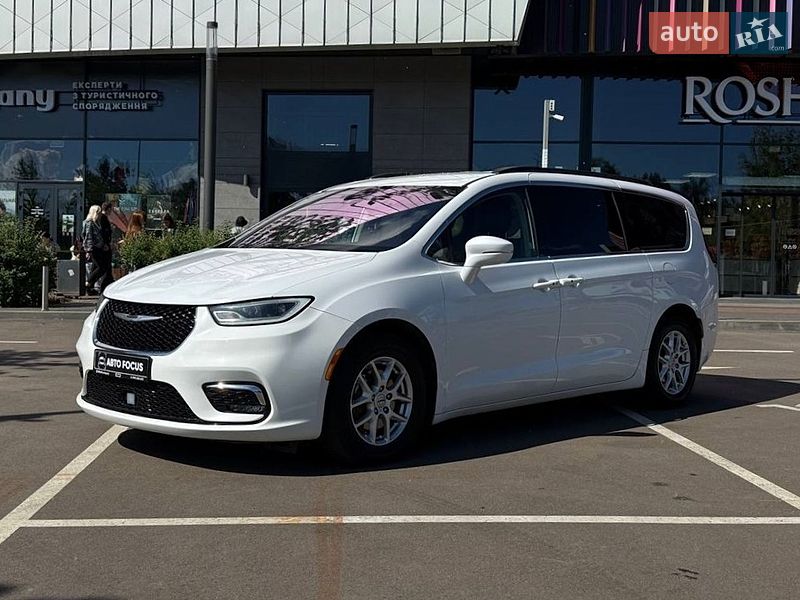 Мінівен Chrysler Pacifica 2021 в Києві