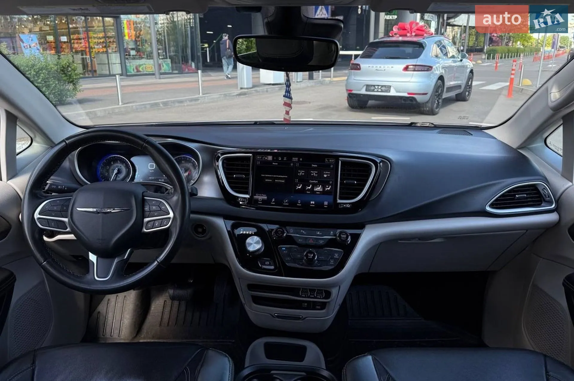 2021 Chrysler Pacifica - мініатюра 25