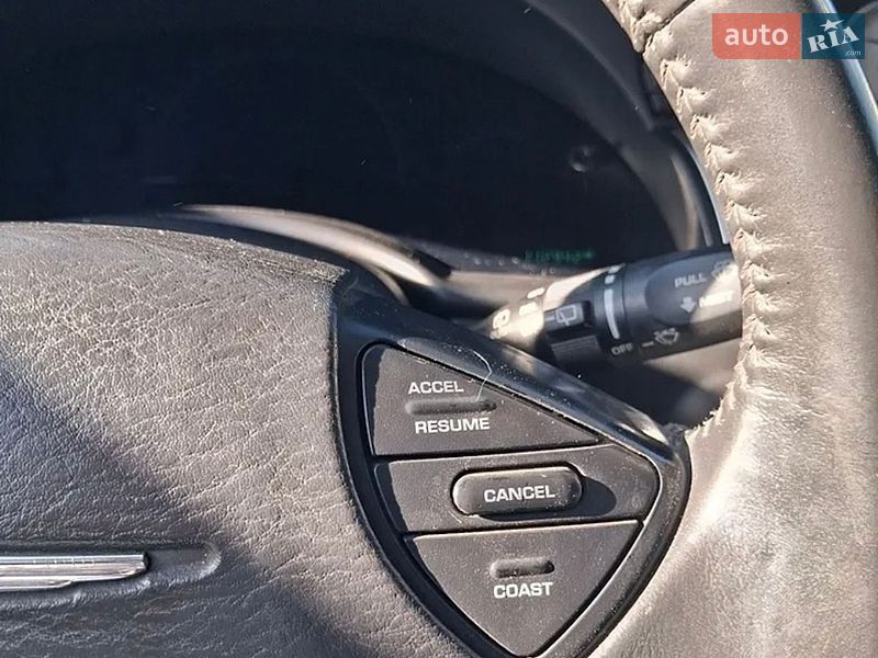 Позашляховик / Кросовер Chrysler Pacifica 2004 в Шаргороді