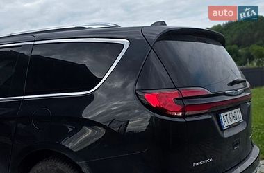 Мінівен Chrysler Pacifica 2021 в Івано-Франківську